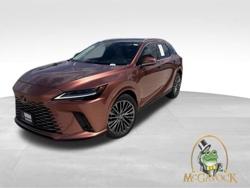 Used 2024 Lexus RX 350 FWD w/ Convenience Package image 1