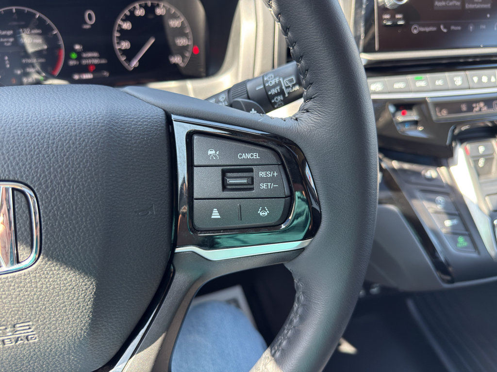 Used 2025 Honda Odyssey Touring image 25