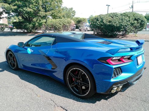 Used 2022 Chevrolet Corvette Stingray Preferred Conv w/ Z51 Performance Package RWD image 5