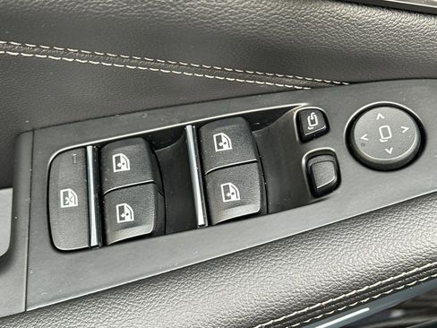 Used 2022 BMW X5 xDrive40i w/ Climate Comfort Package image 15