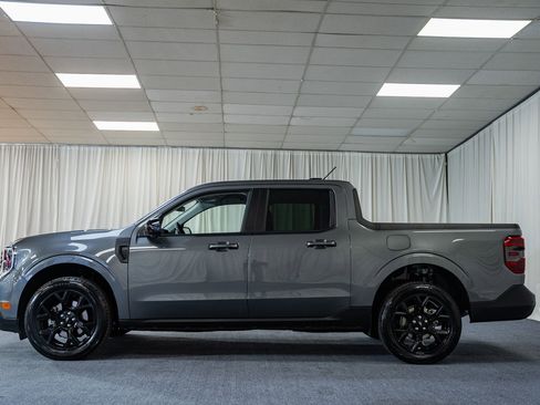 Certified 2026 Ford Maverick Lariat w/ Black Appearance Package image 5