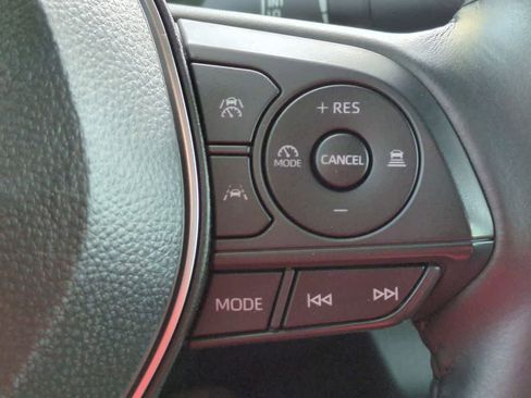 Used 2024 Toyota Corolla SE image 24