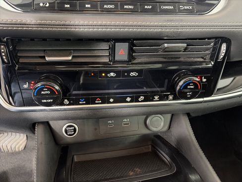 Certified 2023 Nissan Rogue SL w/ SL Premium Package image 24