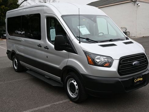 Used 2019 Ford Transit 350 XL image 4