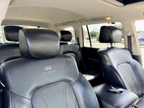 Used 2014 INFINITI QX80 4WD w/ Deluxe Touring Package image 37