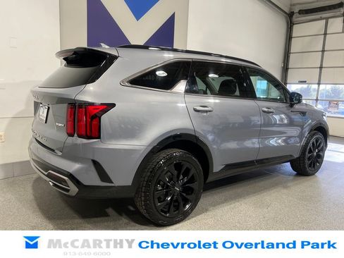 Used 2022 Kia Sorento SX AWD/4WD image 5