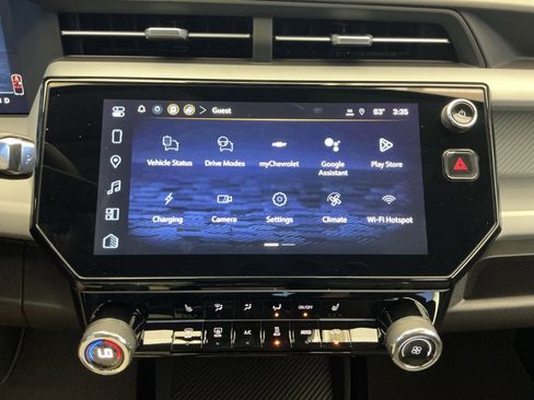 New 2027 Chevrolet Bolt LT w/ Comfort Package FWD image 16