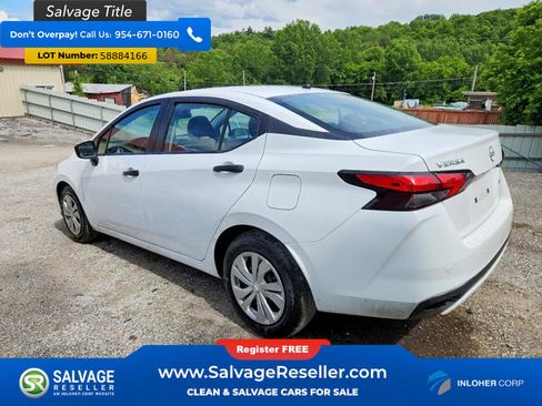 Used 2025 Nissan Versa S FWD image 3