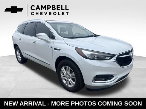 Used 2020 Buick Enclave Essence w/ Sound and Sites Package FWD image 7