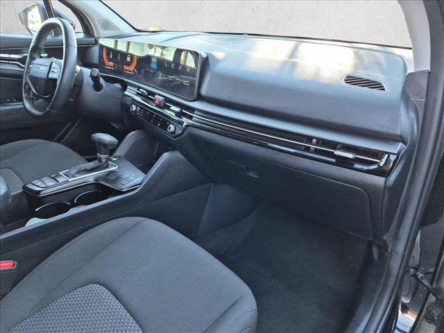 Used 2026 Kia Sportage LX FWD image 27