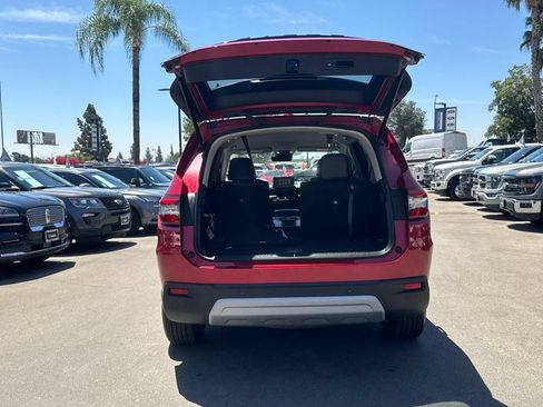 Used 2025 Honda Pilot EX-L image 18