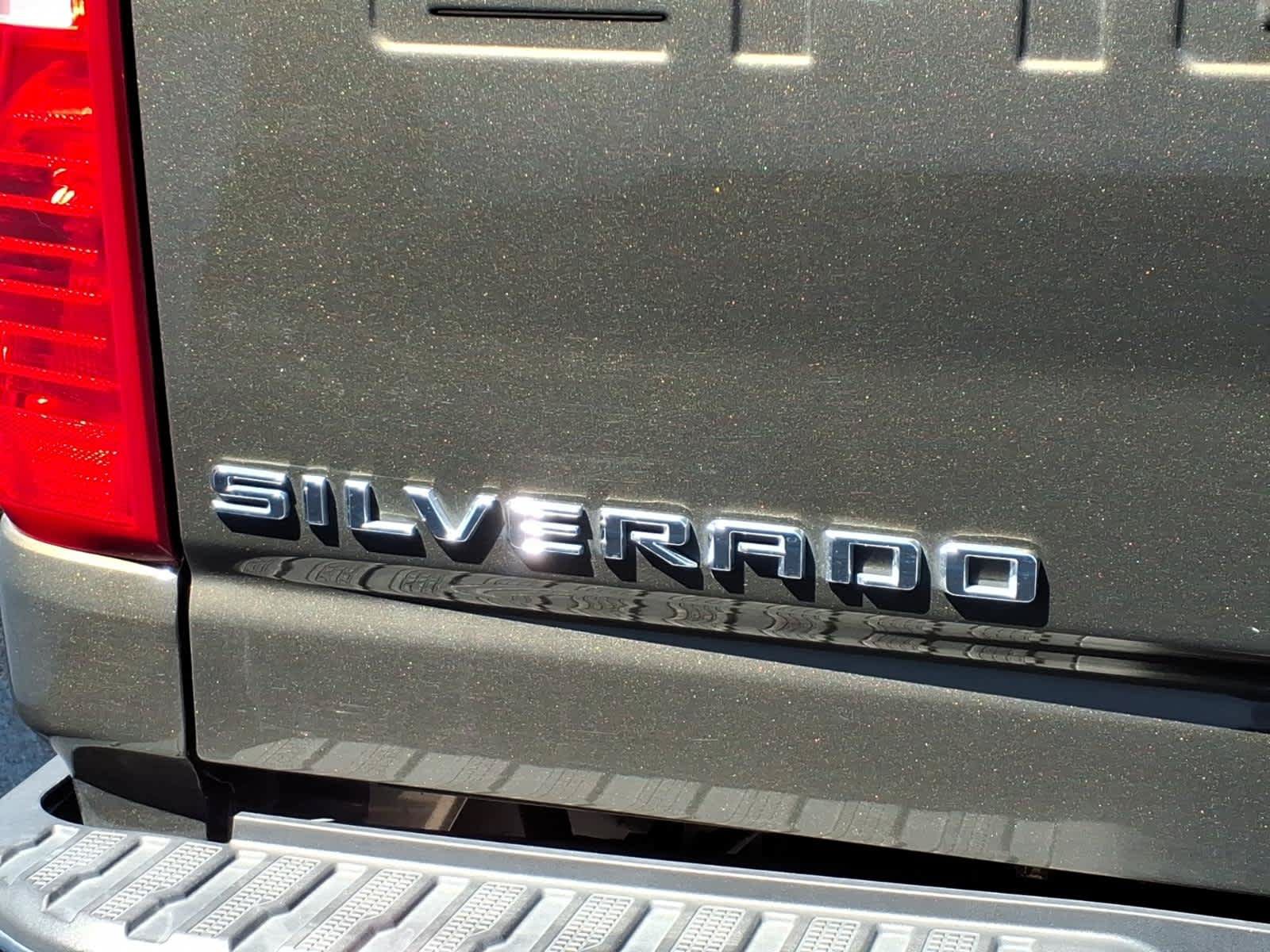 Used 2022 Chevrolet Silverado 3500 LT w/ All Star Edition AWD/4WD image 18