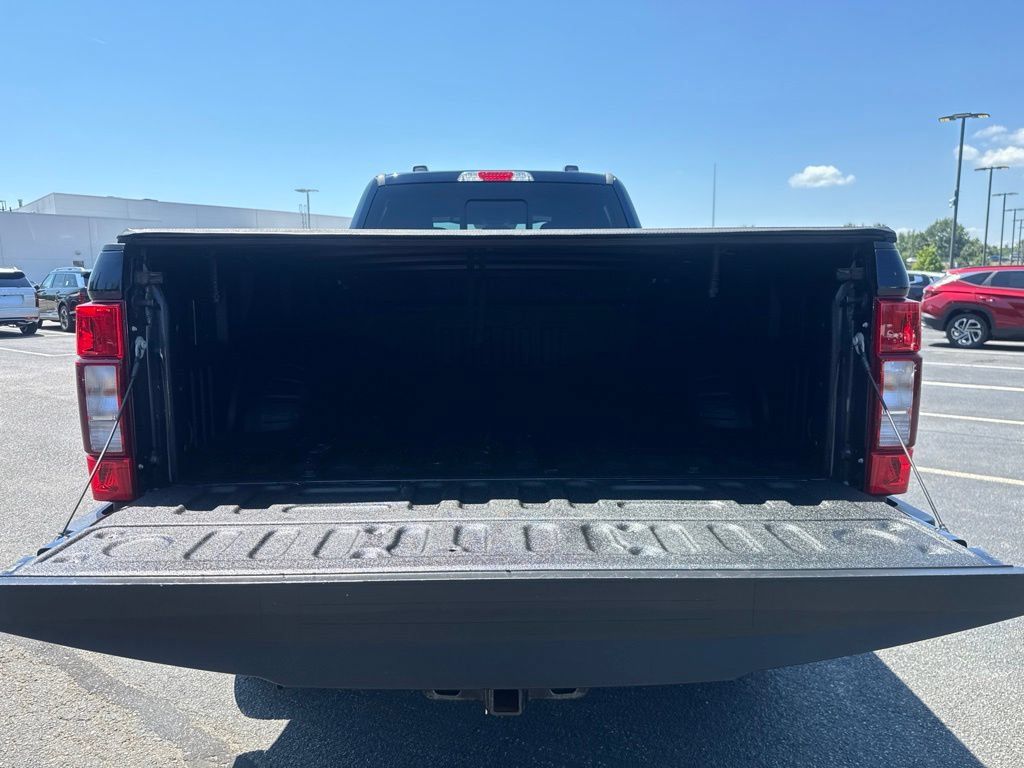 Used 2022 Ford F350 Lariat w/ Chrome Package AWD/4WD image 9