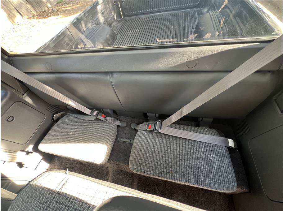 Used 1990 Toyota Pickup Deluxe RWD image 14