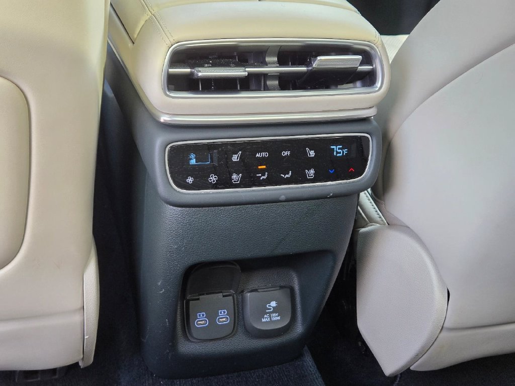Used 2025 Genesis GV80 3.5T Prestige AWD/4WD image 19