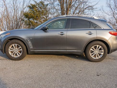 Used 2017 INFINITI QX70 AWD w/ Premium Package image 7