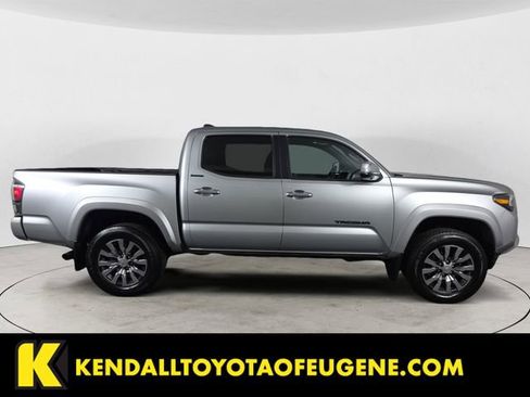 Certified 2022 Toyota Tacoma Limited w/ Black Out Package (TMS) image 6