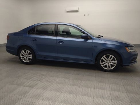 Used 2018 Volkswagen Jetta S w/ Cold Weather Package image 11