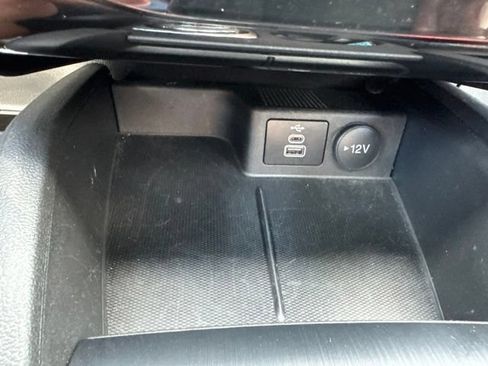Used 2024 Ford Escape ST-Line w/ Tech Pack #1 AWD/4WD image 21