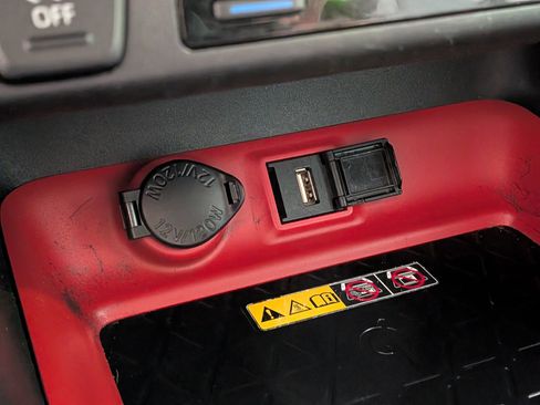 Certified 2022 Toyota RAV4 TRD Off-Road image 23