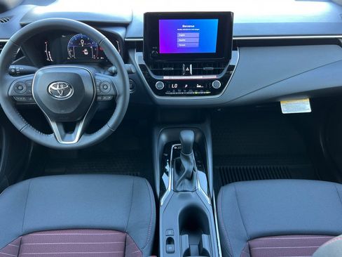 Used 2026 Toyota Corolla SE image 11