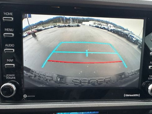 Used 2021 Toyota Tacoma TRD Off-Road w/ Technology Package image 16