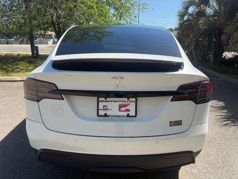 Used 2022 Tesla Model X Plaid AWD/4WD image 11