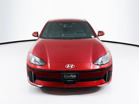 Used 2024 Hyundai Ioniq 6 SEL RWD image 2