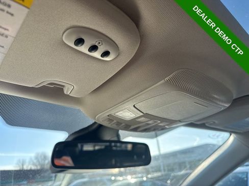 Used 2024 Ford Edge SEL w/ Convenience Package image 28