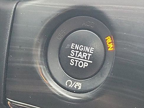 Certified 2020 Jeep Grand Cherokee Limited X image 24