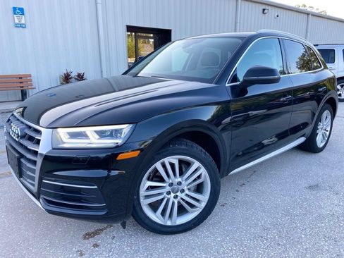 Used 2019 Audi Q5 2.0T Premium Plus w/ Premium Plus Package AWD/4WD image 1