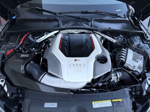 Used 2019 Audi RS 5 AWD/4WD image 33