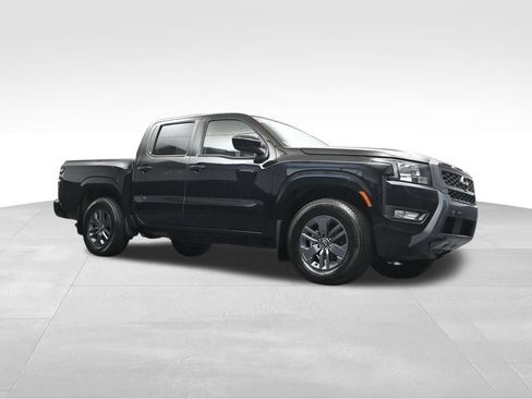 Used 2025 Nissan Frontier SV w/ SV Convenience Package RWD image 31