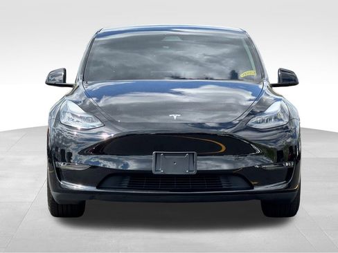 Used 2024 Tesla Model Y Performance AWD/4WD image 2