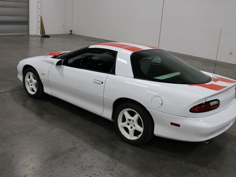 Used 1997 Chevrolet Camaro SS w/ SS Alteration Pkg RWD image 6