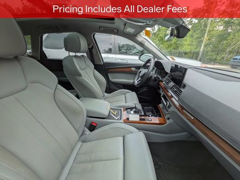 Used 2023 Audi Q5 2.0T Prestige AWD/4WD image 9