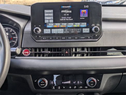 Used 2023 Mitsubishi Outlander Ralliart image 18