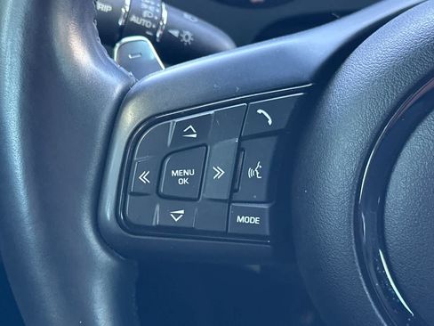 Used 2020 Jaguar F-TYPE Convertible RWD image 28