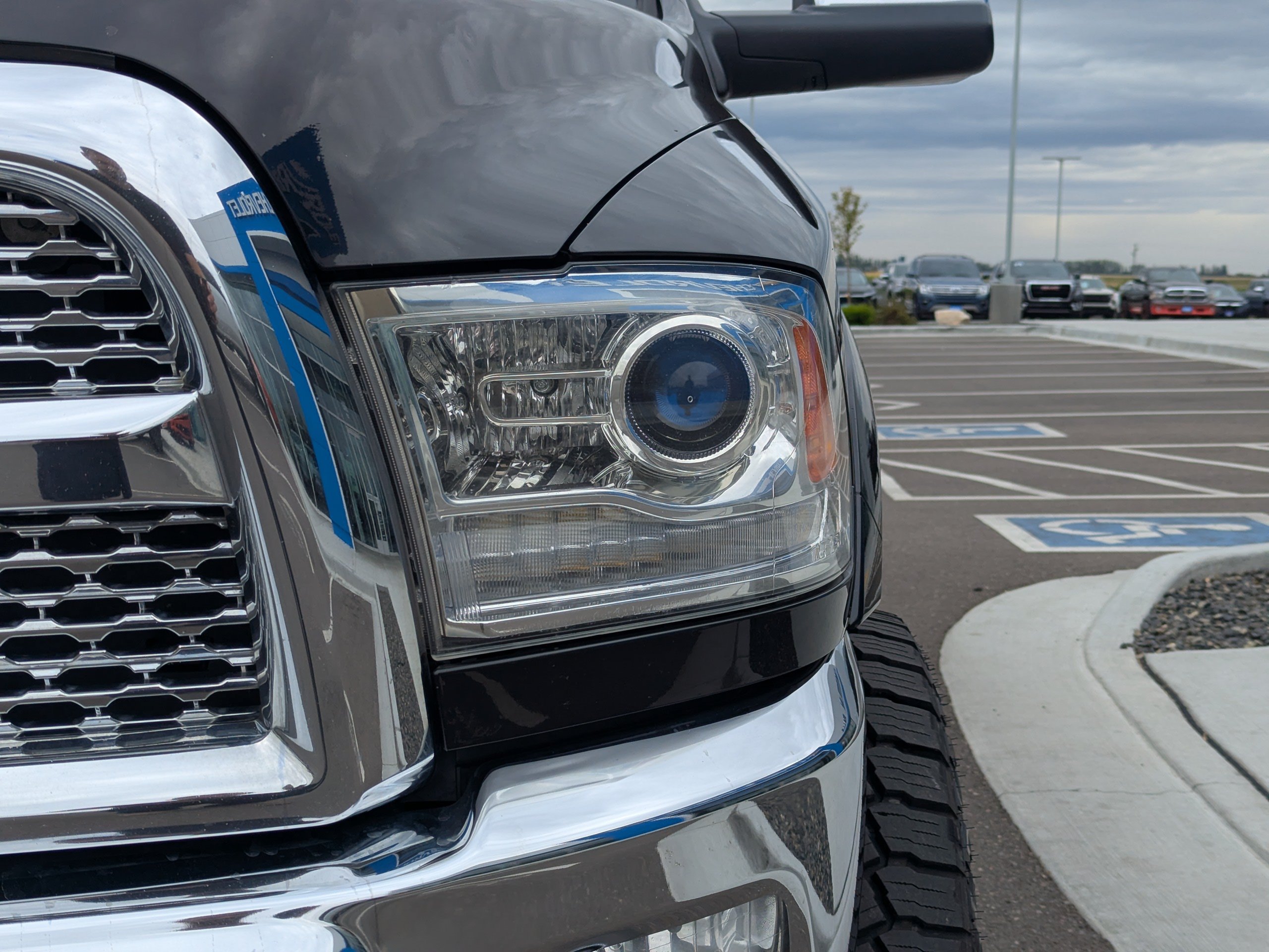 Used 2017 RAM 2500 Laramie AWD/4WD image 44