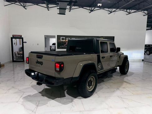 Used 2020 Jeep Gladiator Overland w/ Popular Equipment Package AWD/4WD image 10