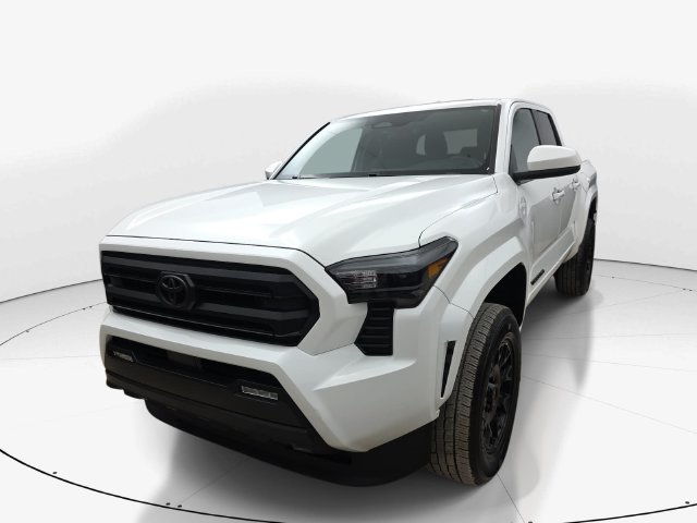 Used 2024 Toyota Tacoma SR5 RWD image 10