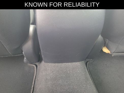 Used 2015 MAZDA MAZDA3 i Sport image 9