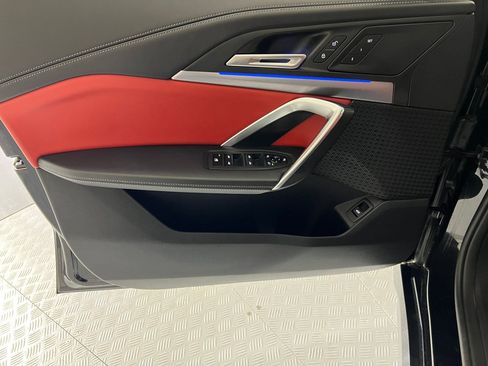 Used 2025 BMW X1 xDrive28i w/ Technology Package image 23