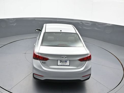 Certified 2021 Hyundai Accent SE FWD image 38