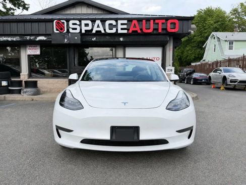 Used 2021 Tesla Model 3 Standard Range Plus RWD image 2
