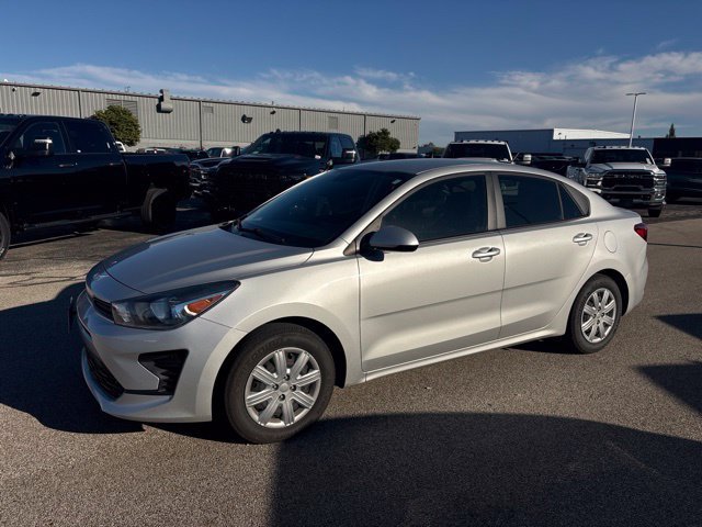 Used 2022 Kia Rio S FWD image 2