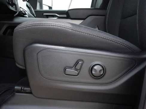 Used 2025 RAM 1500 Big Horn AWD/4WD image 29