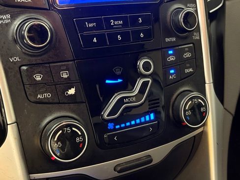 Used 2012 Hyundai Sonata Limited FWD image 26