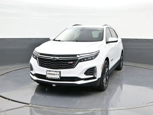 Used 2022 Chevrolet Equinox RS w/ RS Leather Package image 23