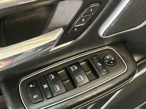 Used 2023 RAM 1500 Laramie AWD/4WD image 37